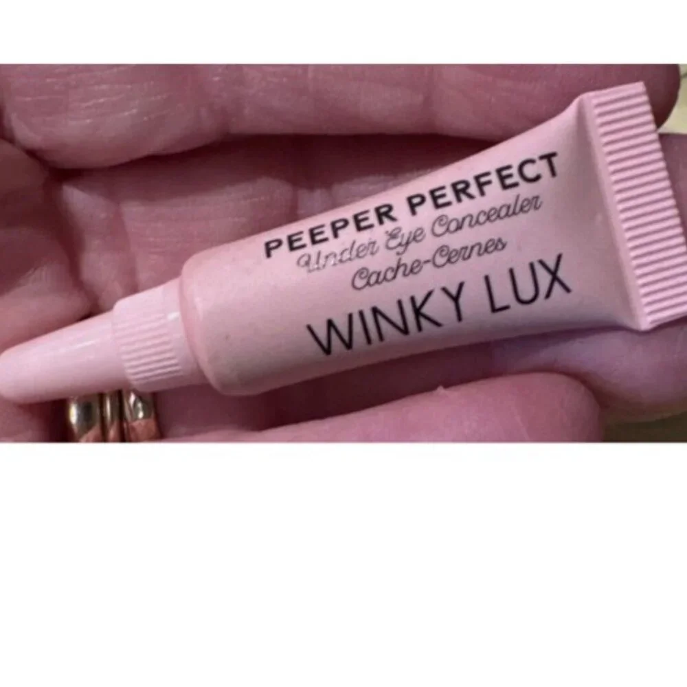 WINKY LUX‎ Peeper Perfect Under Eye Concealer (Medium) BRAND-NEW!